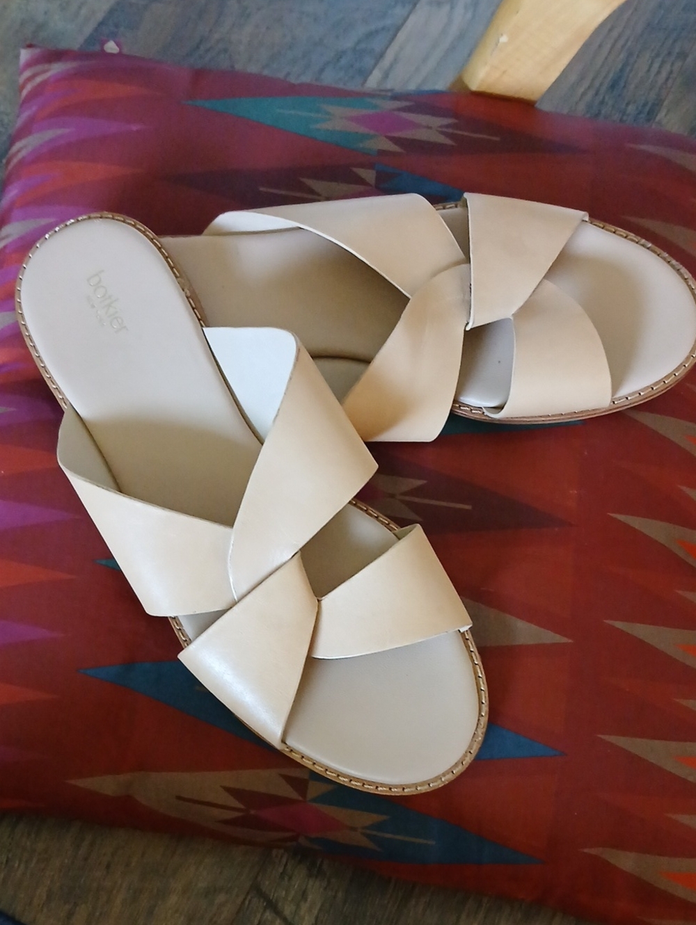 Botkier "Zuri" Leather Twist Slide Sandals Sz 9